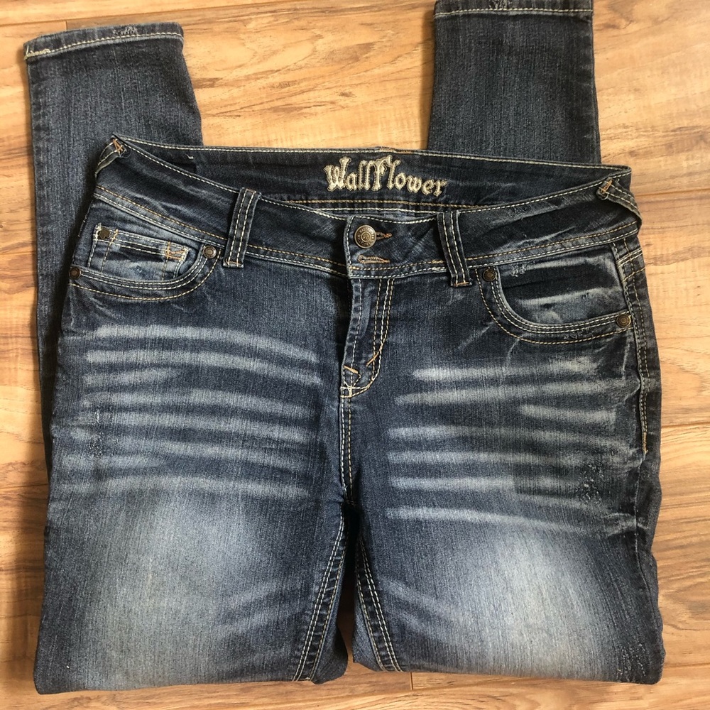 Wallflower Skinny Jeans 👖
